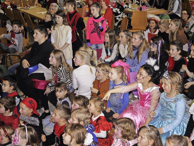 Rappelvoll war die Festhalle  bei der Kinderfasent.   | Foto: Adelbert Mutz