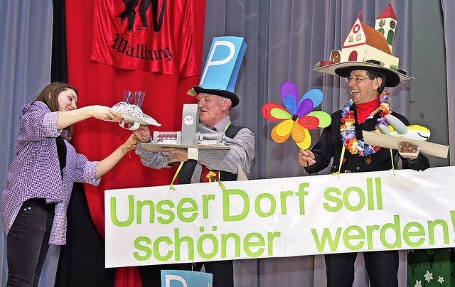 Die Wallburger Wieber lasen Ortsvorste...s) und Brgermeister Metz die Leviten.  | Foto: Olaf Michel (Bilder-Michel.de)