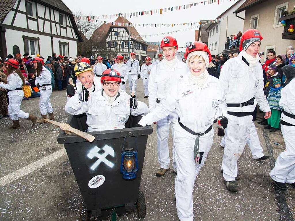 Impressionen vom Umzug in Mnchweier.<?ZP?>
