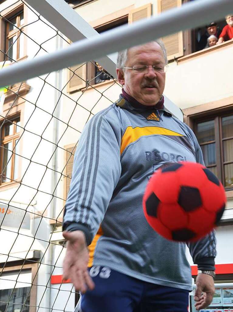 Bunt, tierisch und einfallsreich: In Schopfheim ging es am Fastnachtssonntag frhlich zu. Und die Besucher hatten ihre helle Freude.