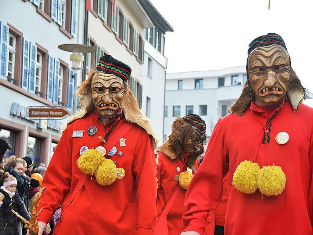 Bunt, tierisch und einfallsreich: In Schopfheim ging es am Fastnachtssonntag frhlich zu. Und die Besucher hatten ihre helle Freude.