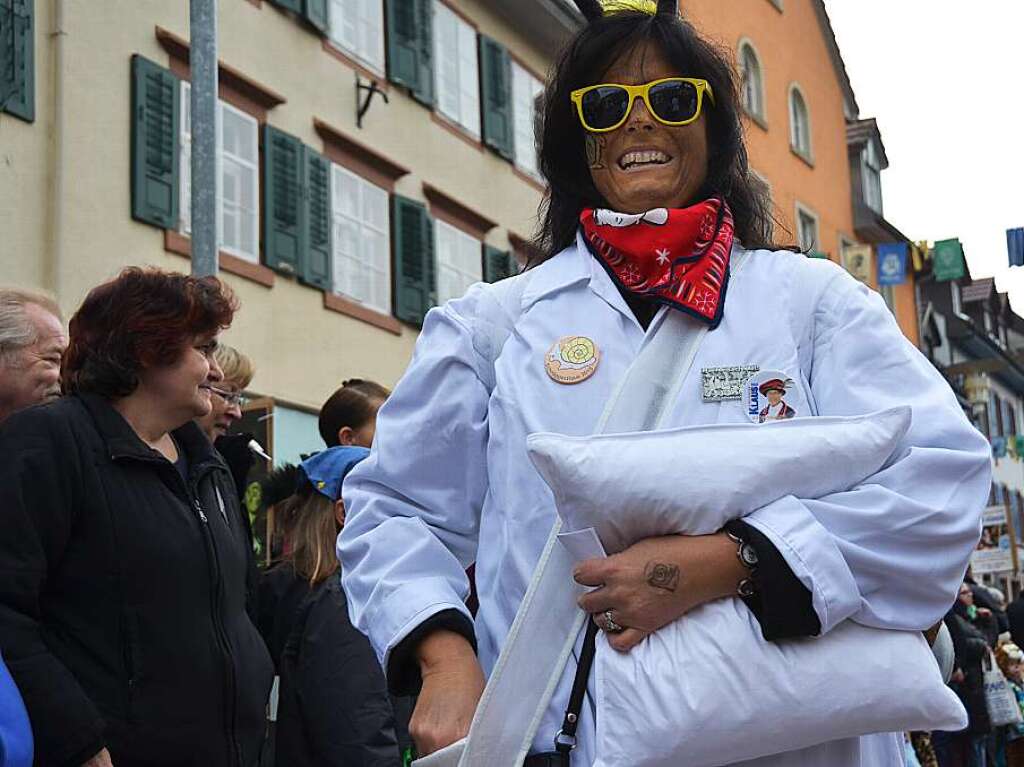 Bunt, tierisch und einfallsreich: In Schopfheim ging es am Fastnachtssonntag frhlich zu. Und die Besucher hatten ihre helle Freude.