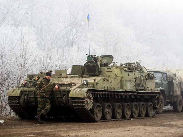 Kmpft nicht mehr: ein Soldat der ukrainischen Regierungstruppen   | Foto: AFP