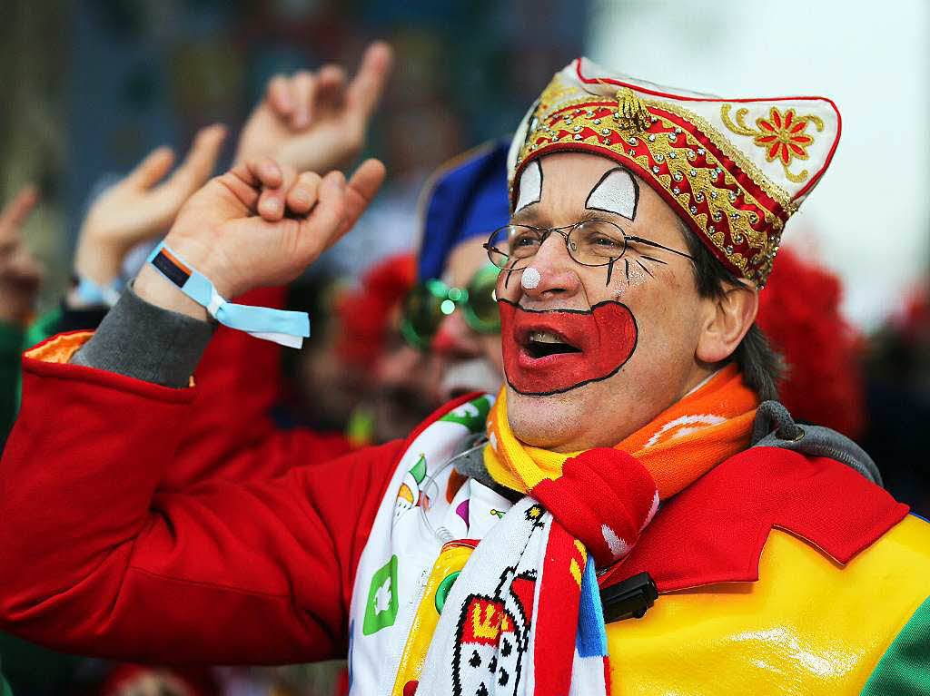Der Zugleiter Christoph Kuckelkorn erffnet den Rosenmontagsumzug in Kln.