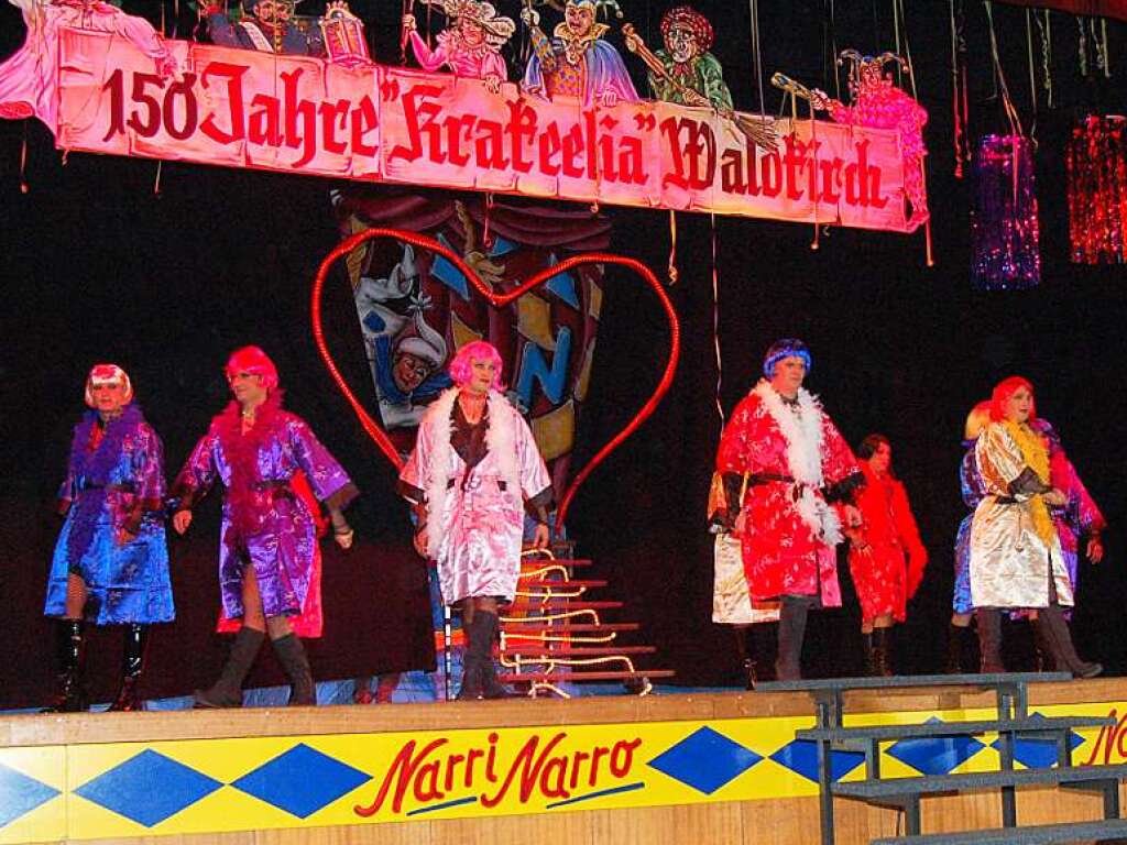 Feuerwehrballett „Moulin Rouge“