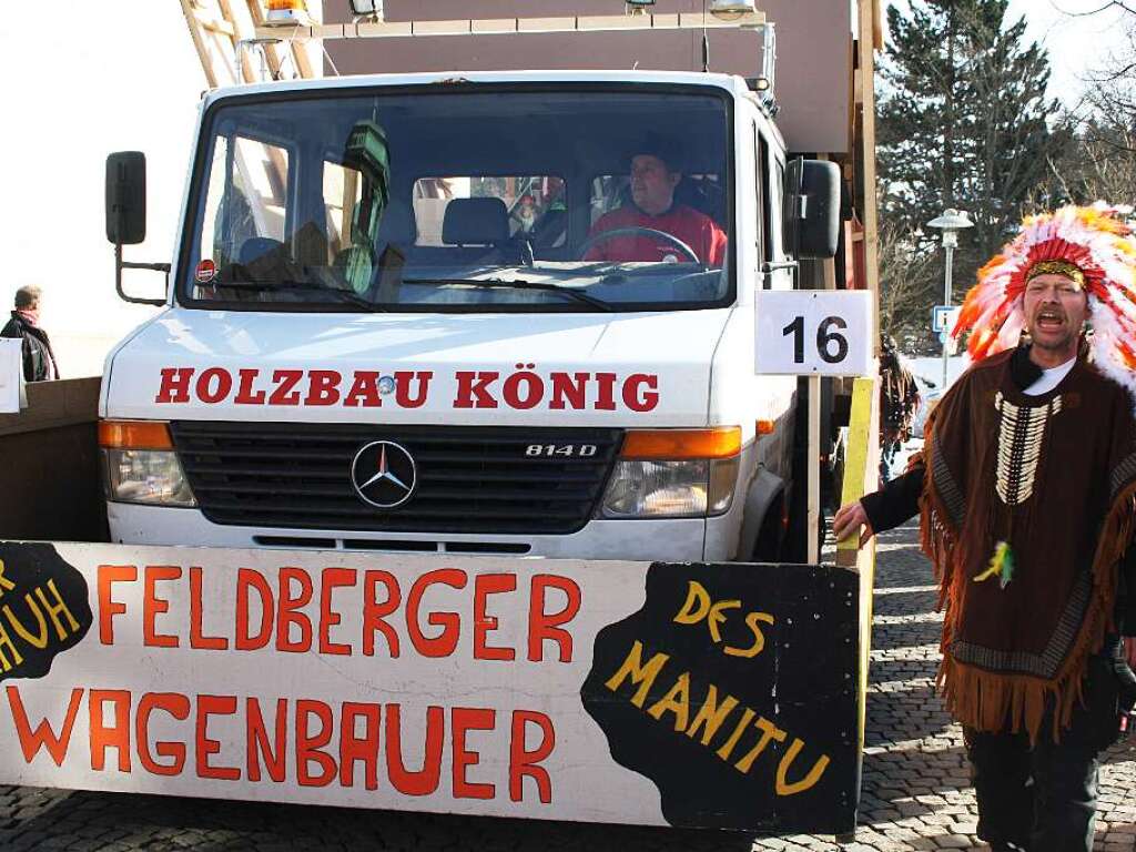 Die alten Feldberger Wagenbauer mimten „Den Schuh des Manitu“.