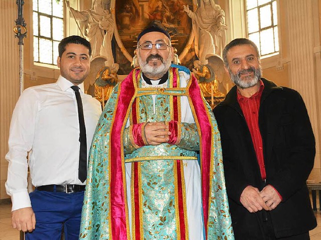 In der Kirche St. Josef in Rheinfelden...ib, rechts Sami Murad aus Rheinfelden.  | Foto: Danielle Hirschberger