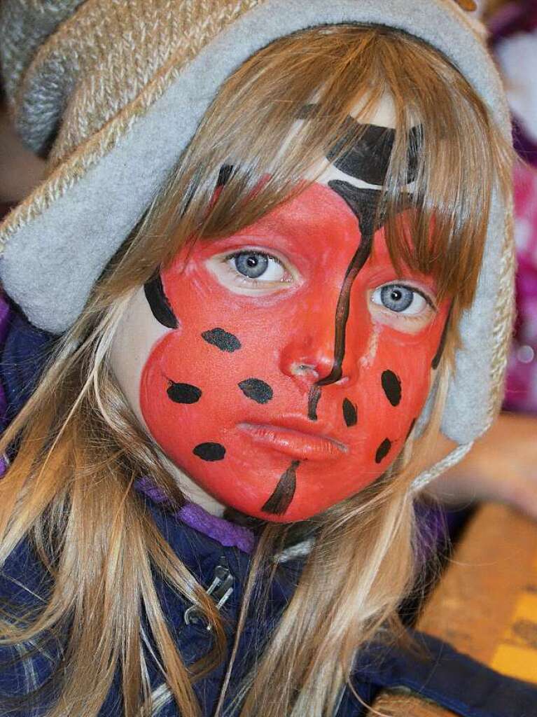 Hoch her ging es am Fasnachtsdienstag beim Kinderball im Kursaal. Zuvor gab es einen Kinderumzug durchs Stdtle