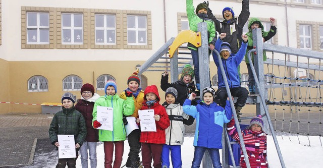 Die Skiasse der Grundschule waren beim...ls auch alpinen Disziplin erfolgreich.  | Foto: Martha Weishaar