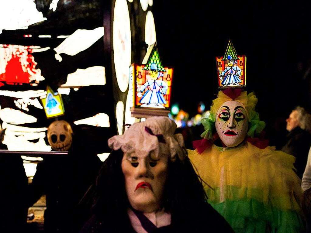 Ritual am Rheinknie: Der Morgestreich erffnet die Basler Fasnacht.