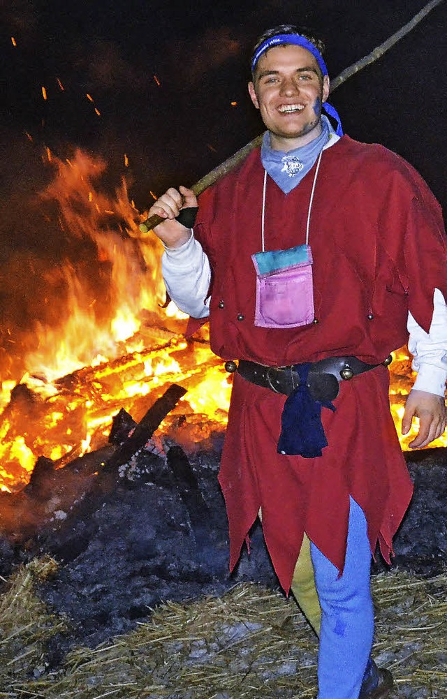 Ein Teilnehmer beim Scheibenfeuer  Gresgen.   | Foto: Berger