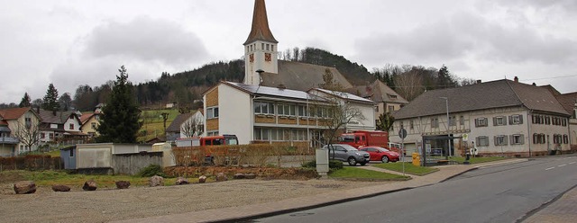 Die neue Dorfmitte in Kuhbach soll dur...nbau an das Rathaus erweitert werden.   | Foto: Archivfoto: Wolfgang Beck