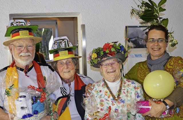 Beim Altennachmittag in Maulburg ging ...Haas mit dem &#8222;Blumen-Hut&#8220;.  | Foto: Georg Diehl