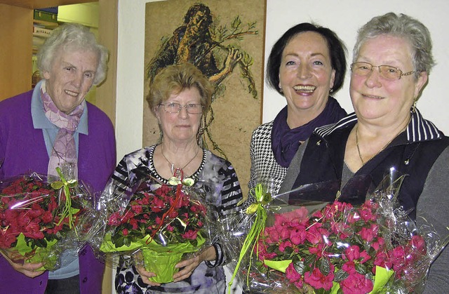 <Text>Ehrungen bei der Frauengemeinsch... Klossner und Elfriede Schulz.</Text>   | Foto: Jutta Rogge