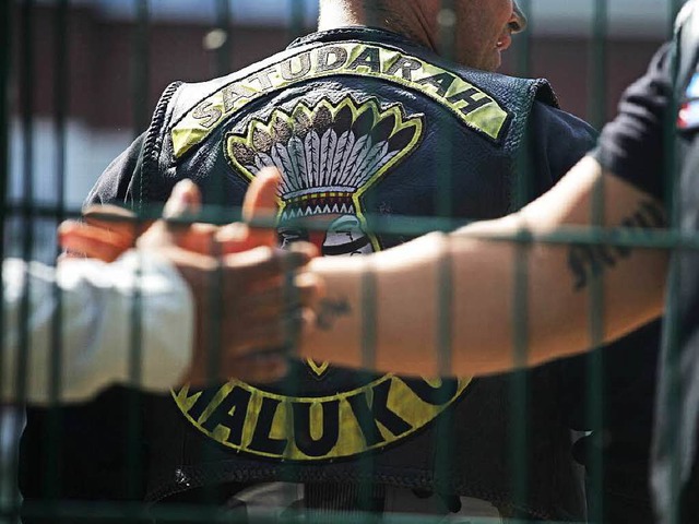 Auch in Weil am Rhein fand die  Polize...r verbotenen Gruppe Satudarah Maluku.   | Foto: dpa