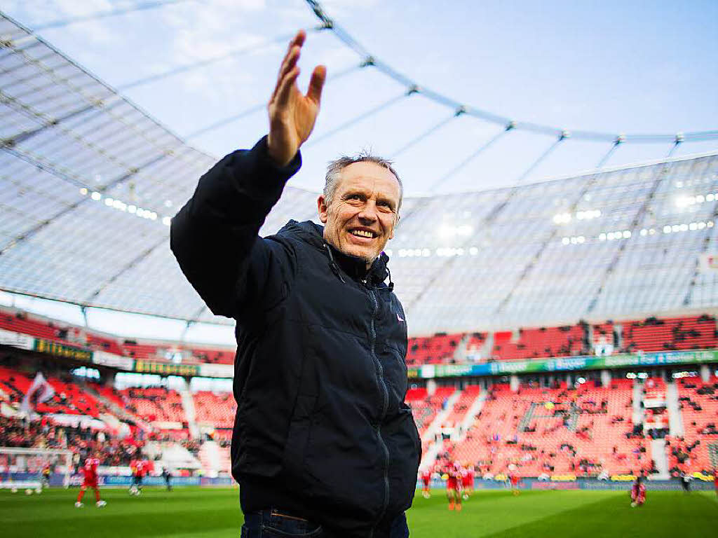 Aussichtslos unterlegen war der SC Freiburg in Leverkusen, 0:1 hie es am Ende durch das Tor von Simon Rolfes.