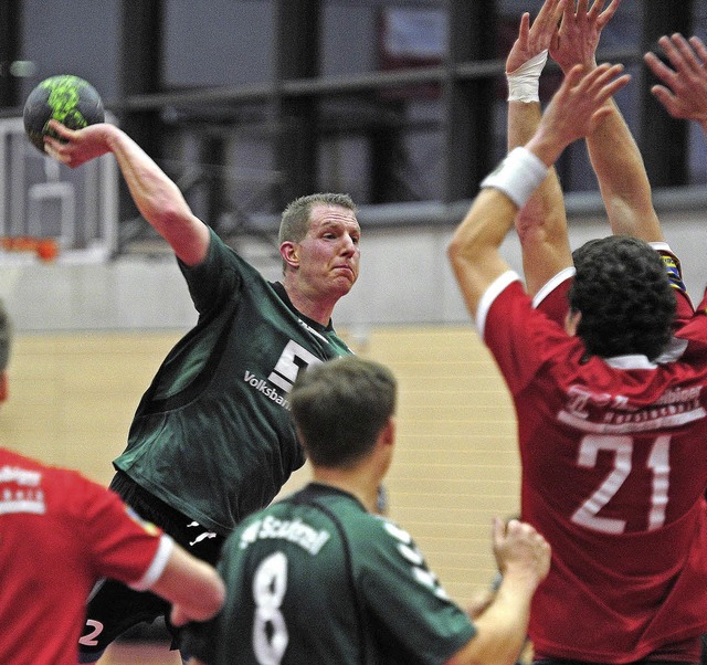 Neuzugang Pascal Czauderna hielt den SV Schutterzell mit neun Toren im Spiel.   | Foto: Pressebro Schaller