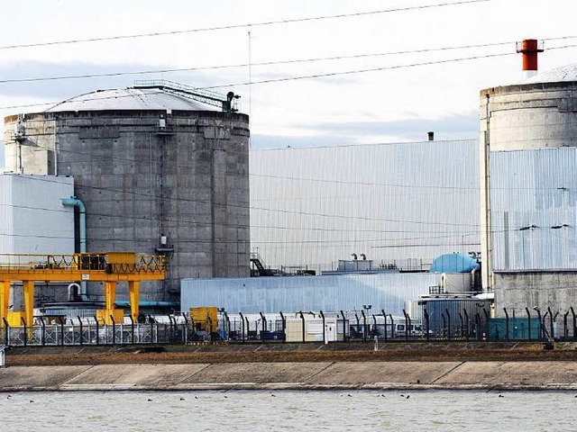 Der Pannenreaktor steht wieder still.  | Foto: dpa