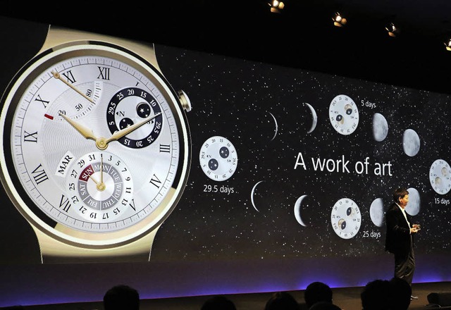 Huawei prsentiert  seine  erste Computer-Uhr.   | Foto:  Sokolow (dpa)