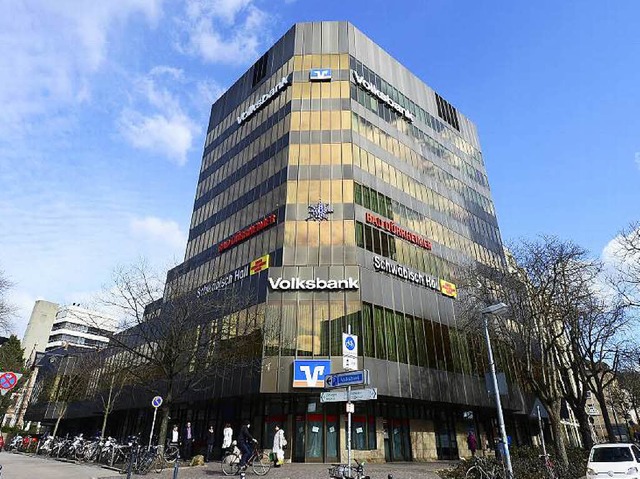 Das Volksbank-Haus am Hauptbahnhof ist marode.   | Foto: Ingo Schneider