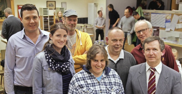 Willkommen in Bleichheim hie es fr d...e rechts: Ortsvorsteher Patrik Vetter.  | Foto: Thilo Bergmann