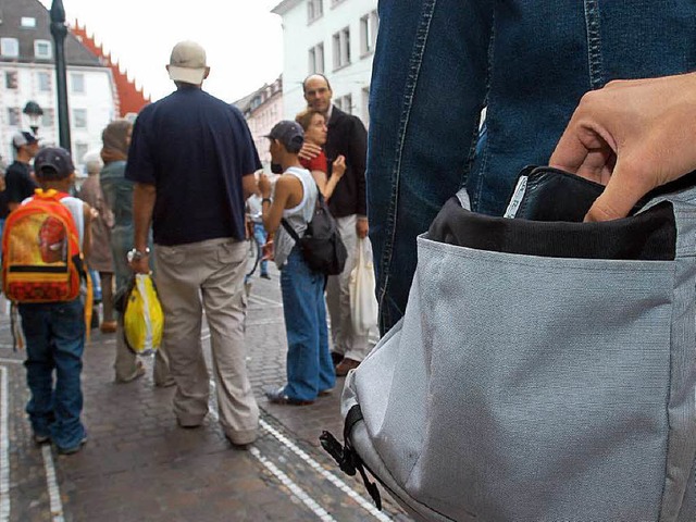 Freiburg ist die Stadt der Taschendiebe.  | Foto: Ingo Schneider