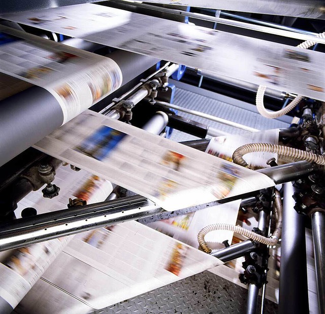 So wird in Freiburg Zeitung gemacht: D...kt brillant, spart Wasser und Chemie.   | Foto:  Wolfgang Grabherr