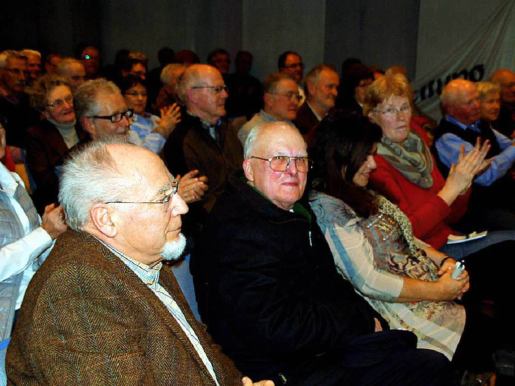 Hundert Zuhrer kamen zum BZ-Dialog mit dem Spiegel-Redakteur in den kleinen Saal der Stadthalle.