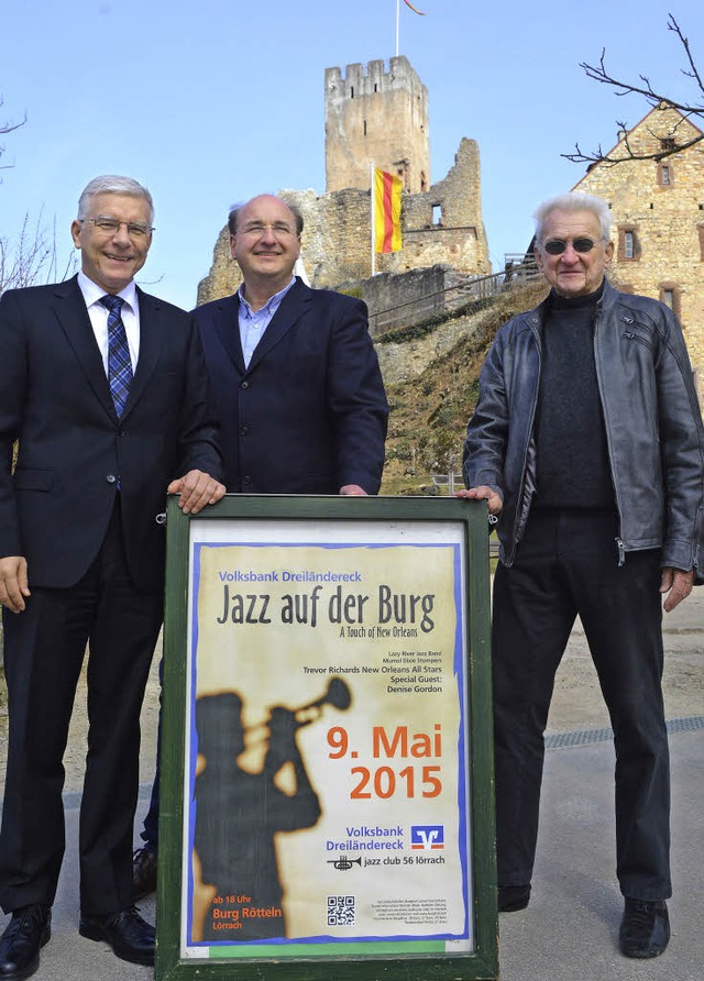 Volksbank-Vorstandsvorsitzender Gnthe...n Mauch und Werner Bche vom Jazzclub   | Foto: Barbara Ruda