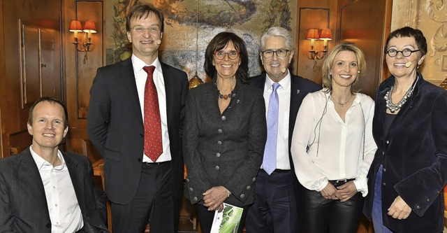 Marianne Mack und Barbara Dickmann hat...ele Feller-Heppt und Barbara Dickmann.  | Foto: EUROPA-PARK