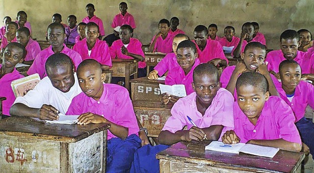 Schulunterricht auf Nigerianisch  | Foto: privat