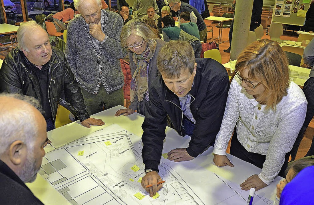 Intensiv und kreativ brachten  Brger ...chlag des Landschaftsarchitekten ein.   | Foto: Nikolaus Trenz