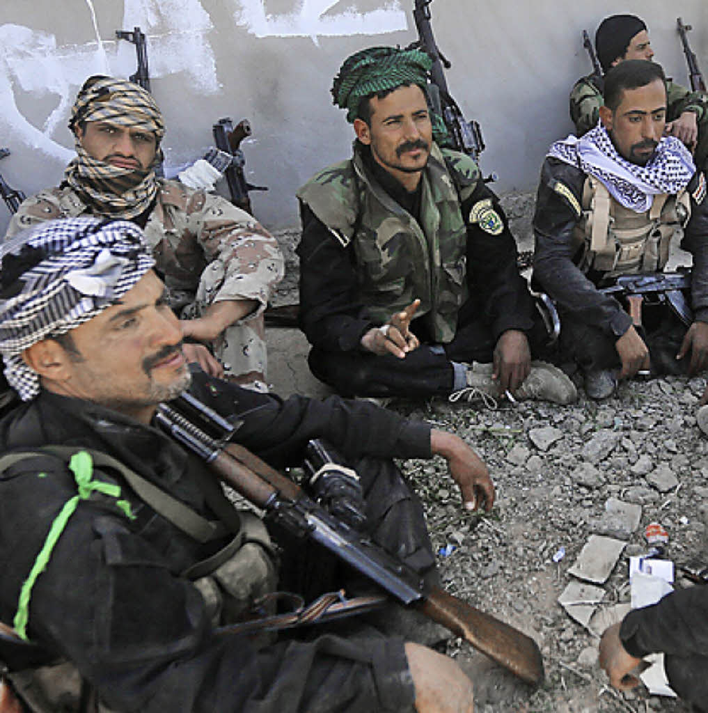 Iraks Armee umzingelt den IS in Tikrit Ausland Badische Zeitung