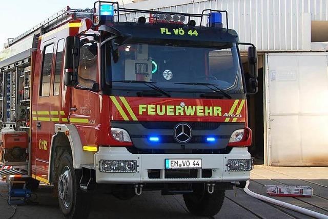 Fotos: Brand in einer Lagerhalle in Vrstetten
