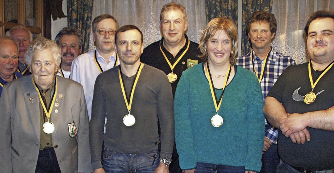 Der Schtzenverein Wittenschwand verga... (von links, es fehlte Christoph Denz)  | Foto: Karin Stckl-Steinebrunner