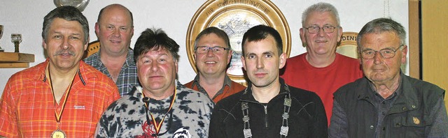 Der Vorstand des Schtzenvereins in se...nauer, Andreas Dudzik und Reimar Linke  | Foto: cremer