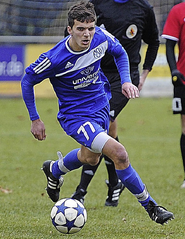 Fabian Kloos traf zur Fhrung fr den FSV Seelbach.   | Foto: Archiv:  Schaller