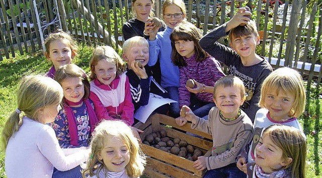 Beim &#8222;Kartoffelprojekt&#8220; gi...11; die Kinder hatten sichtlich Spa.   | Foto: Stadt Offenburg