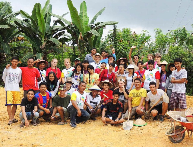 Ein Workcamp in Indonesien im Jahr 2012  | Foto: Sarah Trinler