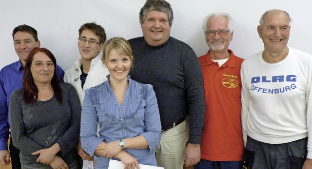 Engagierte Mitglieder der DLRG Offenbu...nder), Dieter Benz und  Viktor Kubrak   | Foto: Cornelia Weizenecker