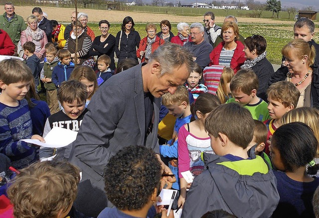 Christian Streich  in seiner Heimat Eimeldingen    | Foto: Laura Lehmann