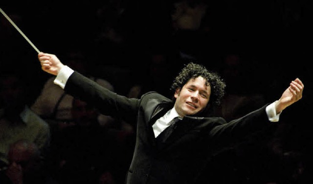 Groe Geste: Weltstar Gustavo Dudamel   | Foto: Mathew imaging
