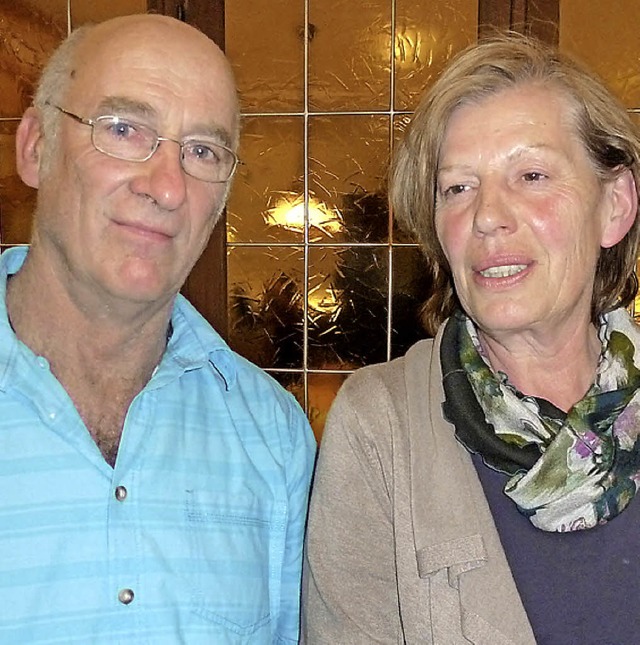 Leo Siebler und Renate Schelb wandern seit 40 Jahren.  | Foto: Heidrun Simoneit