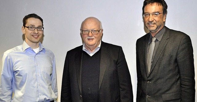 Helmut Mursa (links) lst Josef Hgele...r Laub (rechts) bleibt Stellvertreter.  | Foto: Julius steckmeister
