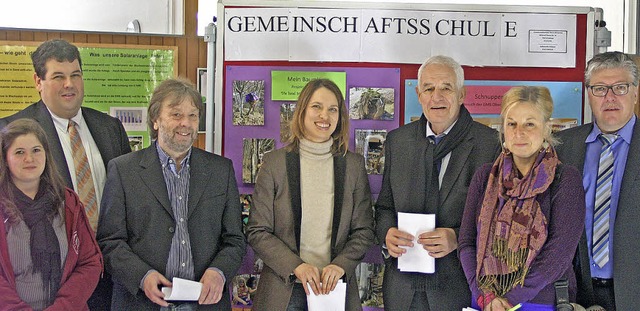 Inklusionslehrerin Tanja Frey,  Brger...der Brgermeister Todtnau (v. links).   | Foto: ZVG
