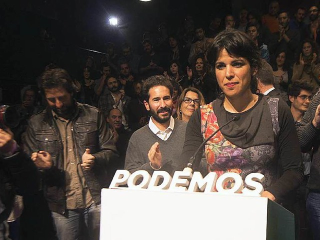 Gedmpfter Jubel: Podemos-Kandidatin Teresa Rodriguez   | Foto: dpa