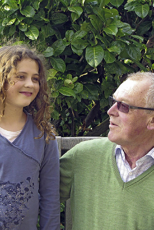 Reinhold Laule und seine Enkelin Hannah Strecker   | Foto: PRivat