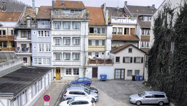 Auf dem Mitarbeiterparkplatz in der  R...soll das Bauprojekt realisiert werden.  | Foto: Roland Gerard