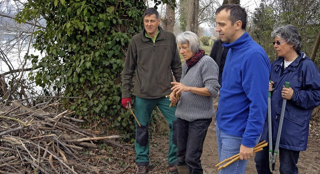 Biberbeauftragte Bettina Sttele erklrt, was man beachten muss.   | Foto: BUND