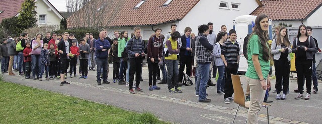 Zum Home-Run  starteten  20 Teams mit ...an der Lerchenberghalle in Broggingen.  | Foto: Privat